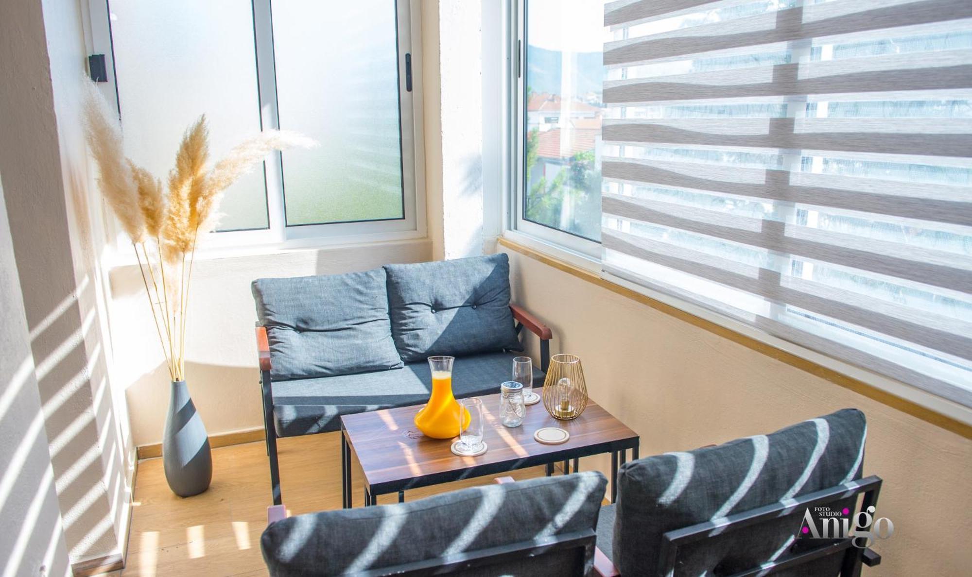 Luxury Apartment Black And Gold Mostar Eksteriør bilde