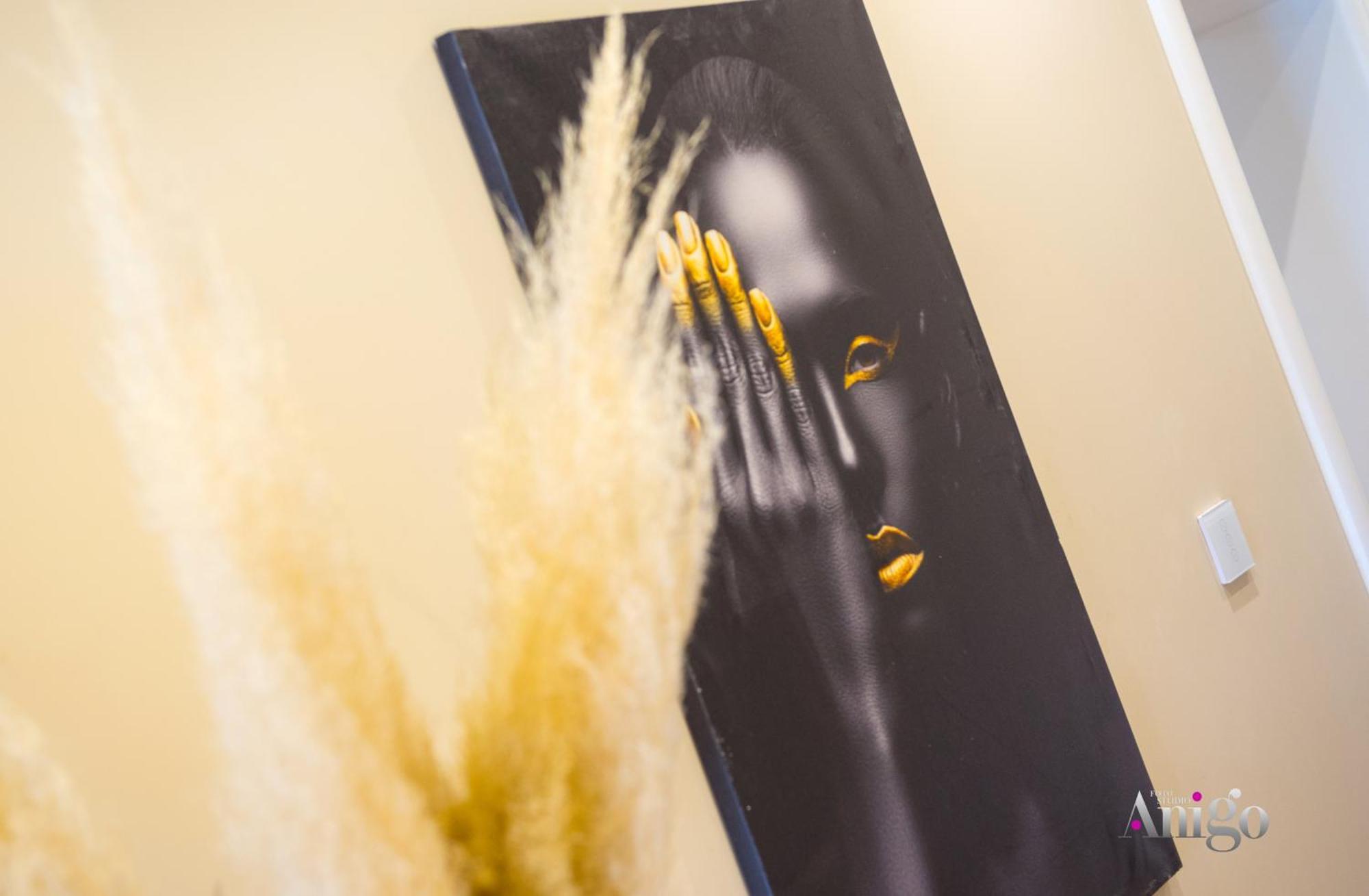 Luxury Apartment Black And Gold Mostar Eksteriør bilde